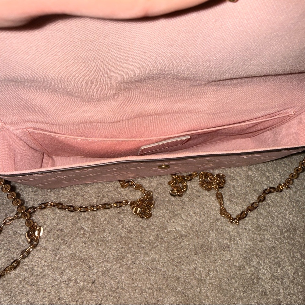 Pink Crossbody Bag with Gold Chain - Picture 7 of 7